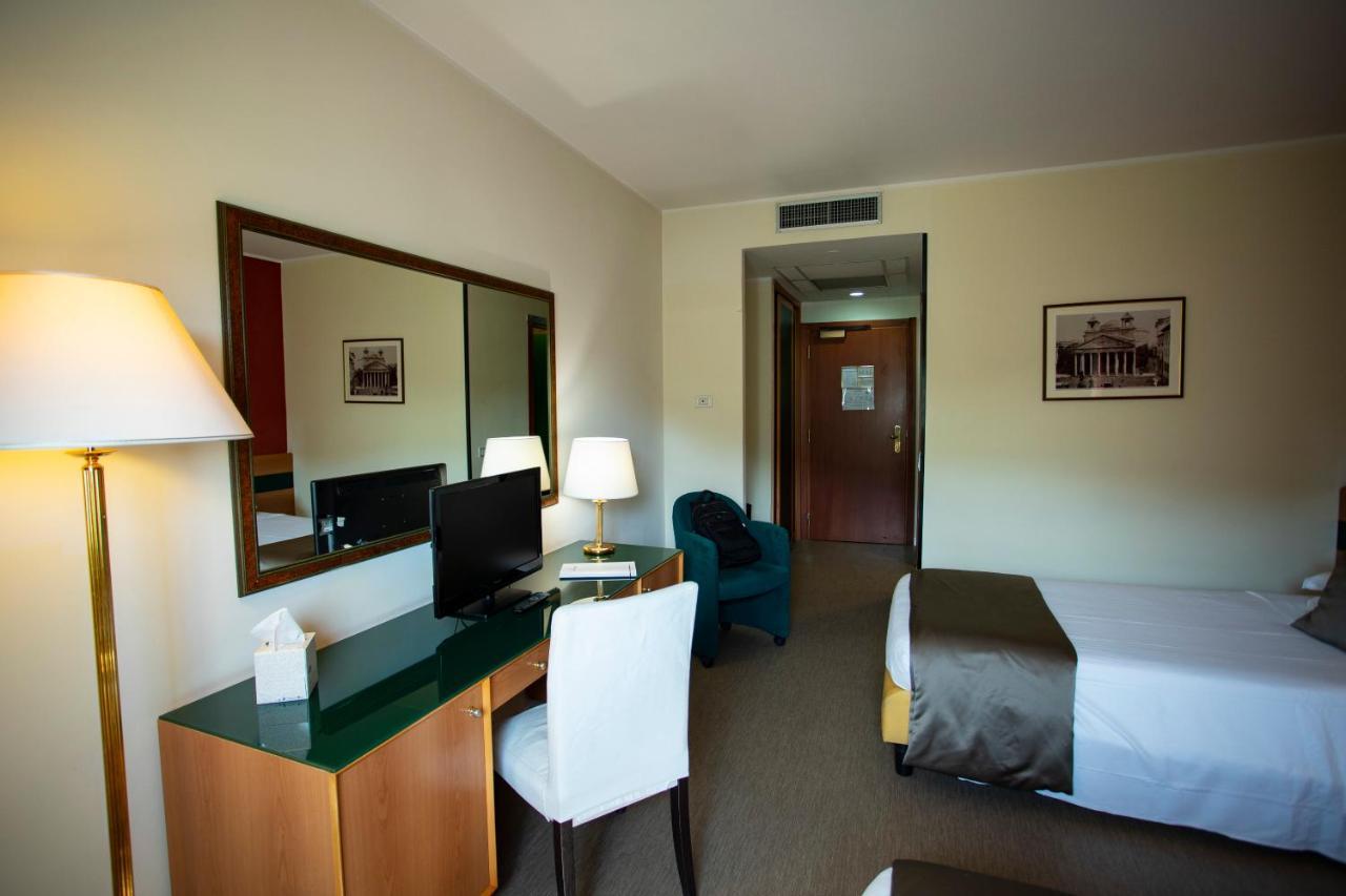 Bv Hotel Oly روما المظهر الخارجي الصورة